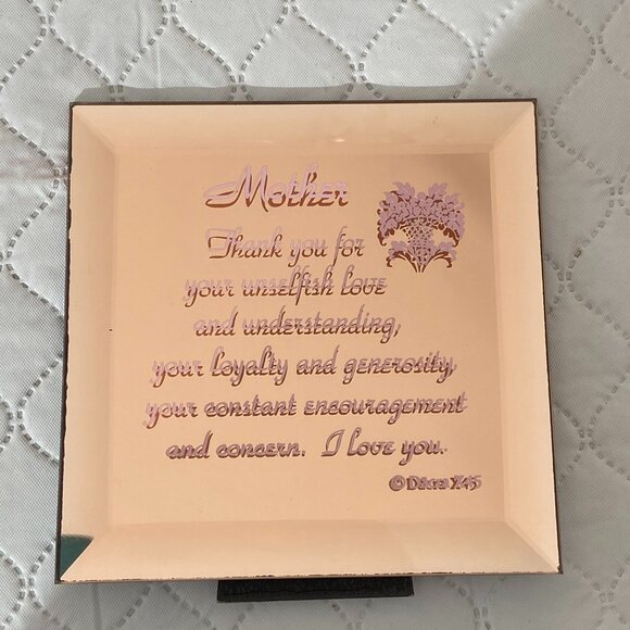 DACRA Glass Co. Mother decorative Glass Mirror plaque or gift item for Mother - Picture 2 of 5